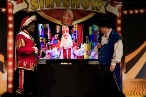 Vet Coole Sintshow Circus 2019 Rotterdam 007 resize