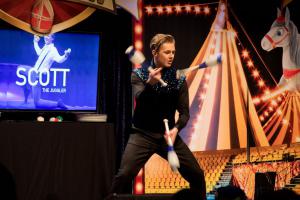 Vet Coole Sintshow Circus 2019 Rotterdam 010 resize