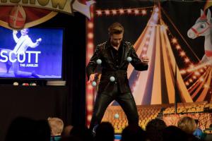 Vet Coole Sintshow Circus 2019 Rotterdam 049 resize